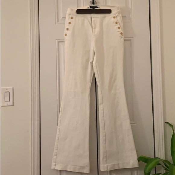 Banana Republic White jeans never been worn!!! - Picture 1 of 3